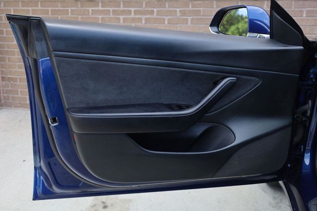 2020 Tesla Model 3 Long Range - 23055975 - 11