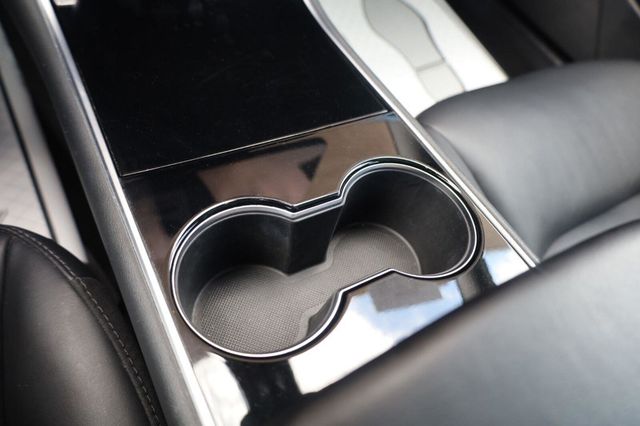 2020 Tesla Model 3 Long Range - 23055975 - 34