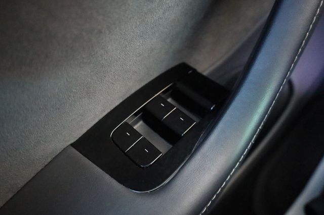 2020 Tesla Model 3 Long Range - 23101480 - 32