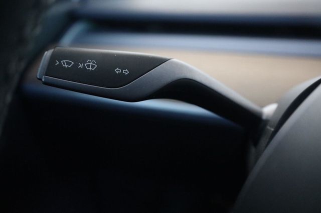 2020 Tesla Model 3 Long Range - 23101480 - 33