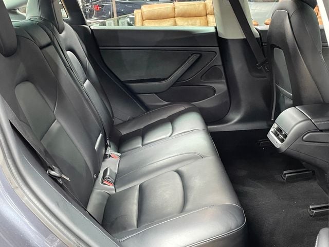2020 Tesla Model 3 Long Range AWD - 22952072 - 17
