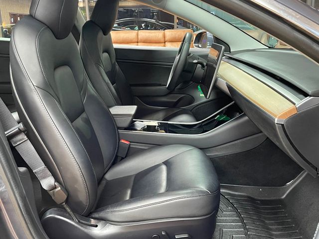 2020 Tesla Model 3 Long Range AWD - 22952072 - 18