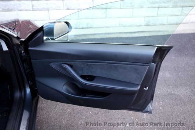 2020 Tesla Model 3 Long Range AWD - 22886653 - 46