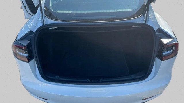 2020 Tesla Model 3 Long Range AWD - 23061314 - 12