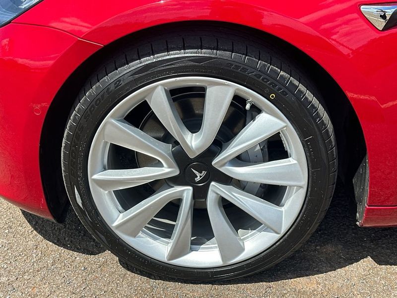2020 Tesla Model 3 Long Range AWD - 23005143 - 10