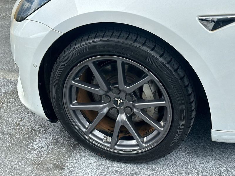 2020 Tesla Model 3 Long Range AWD - 23055165 - 10