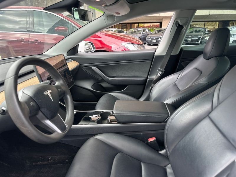 2020 Tesla Model 3 Long Range AWD - 23055165 - 11