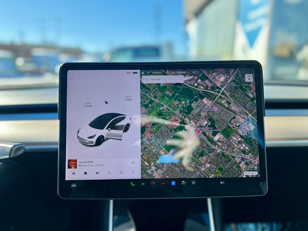 2020 Tesla Model 3 Long Range AWD - 22952929 - 18