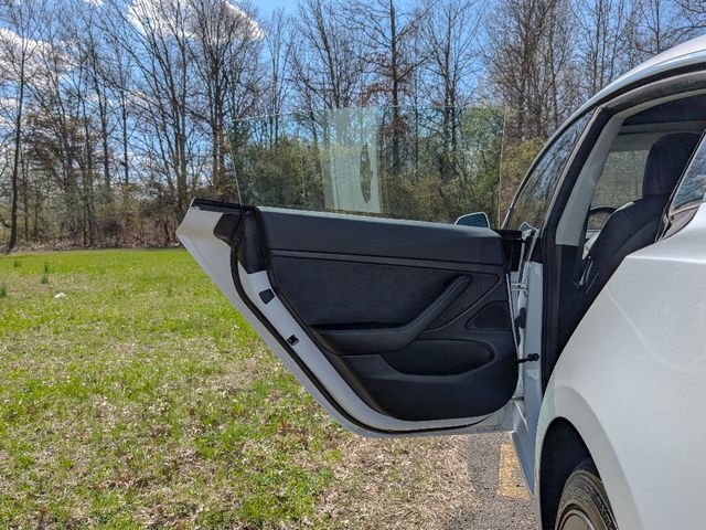 2020 Tesla Model 3 Long Range AWD - 23007379 - 10