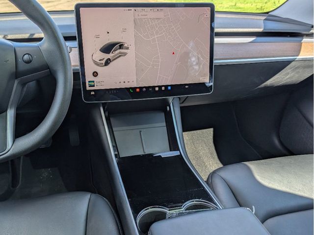 2020 Tesla Model 3 Long Range AWD - 23007379 - 19
