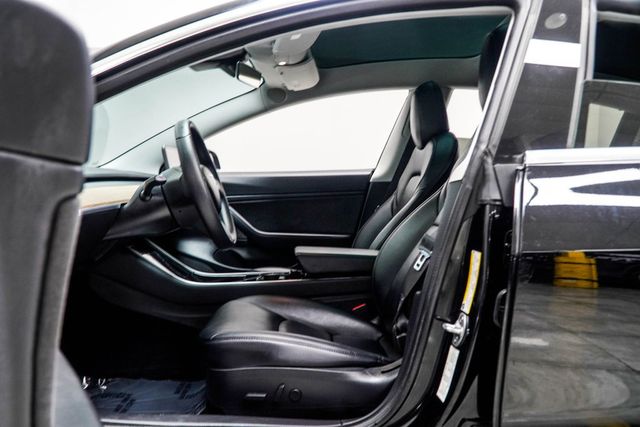 2020 Tesla Model 3 Long Range AWD - 23016618 - 30