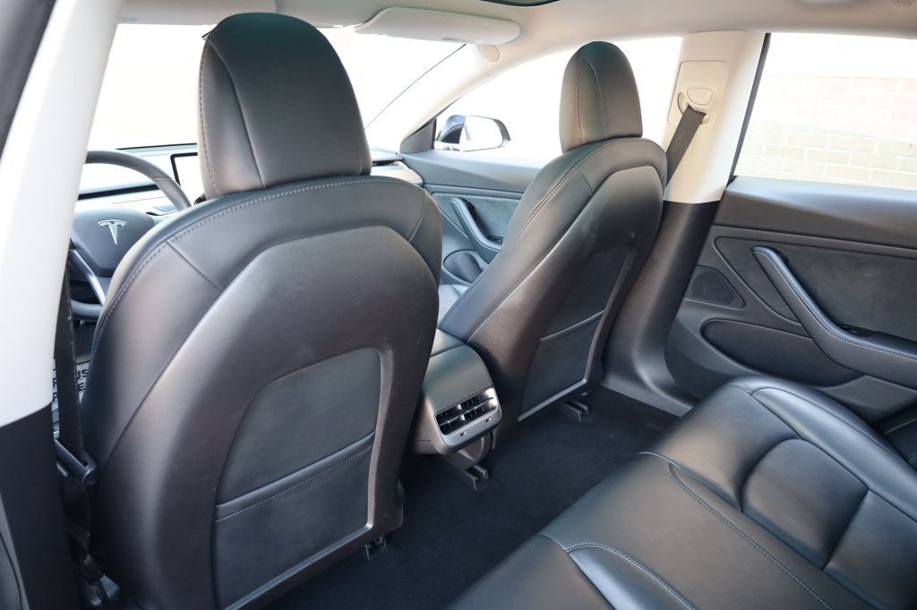 2020 Tesla Model 3 Long Range photo 15