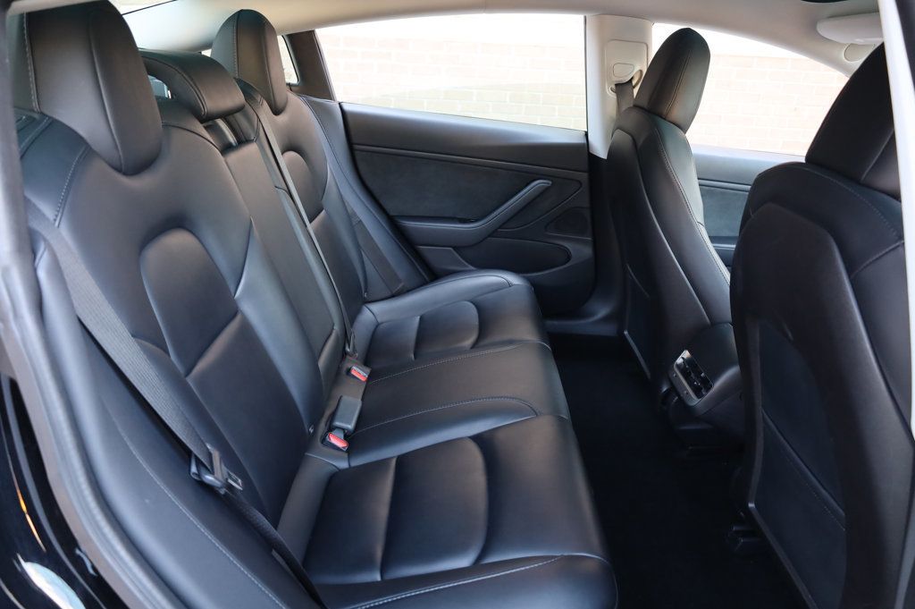 2020 Tesla Model 3 Long Range photo 18