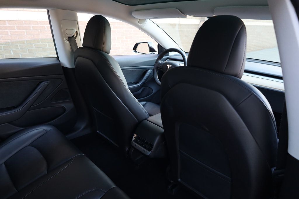 2020 Tesla Model 3 Long Range photo 20