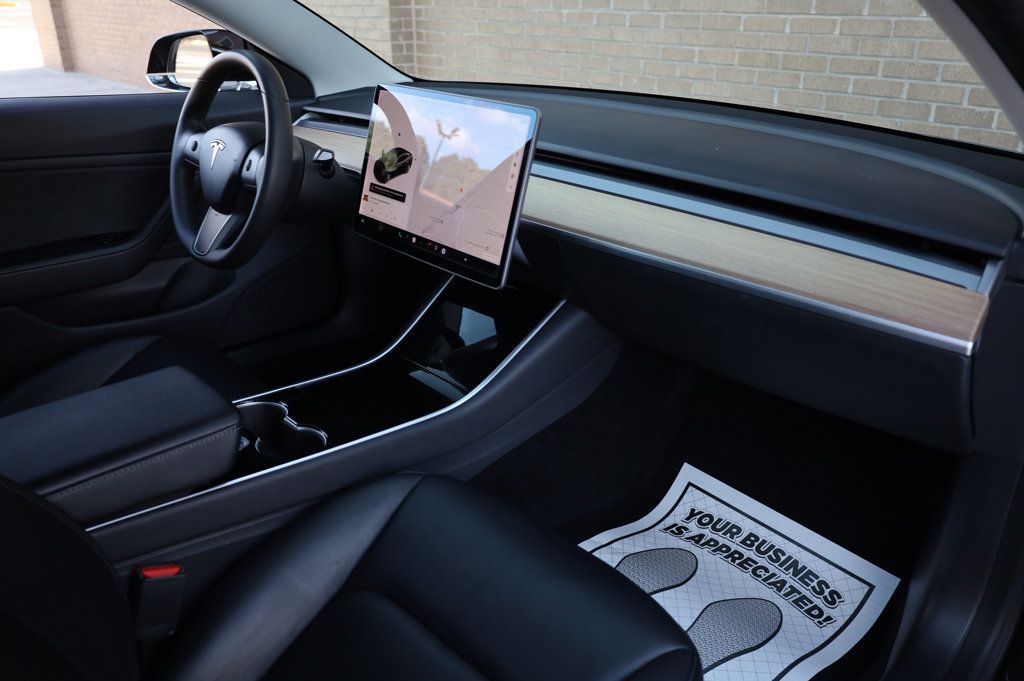 2020 Tesla Model 3 Long Range photo 24