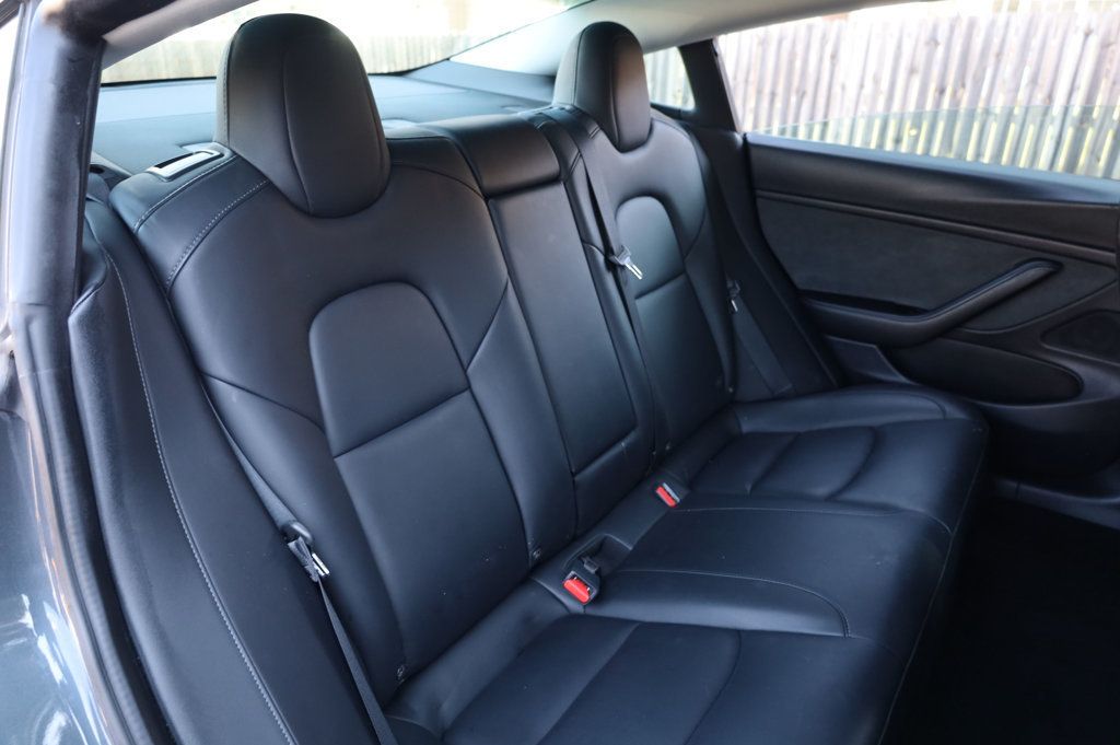 2020 Tesla Model 3 Long Range photo 24