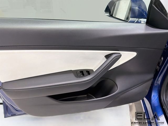 2020 Tesla Model 3 Long Range AWD - 23069670 - 18