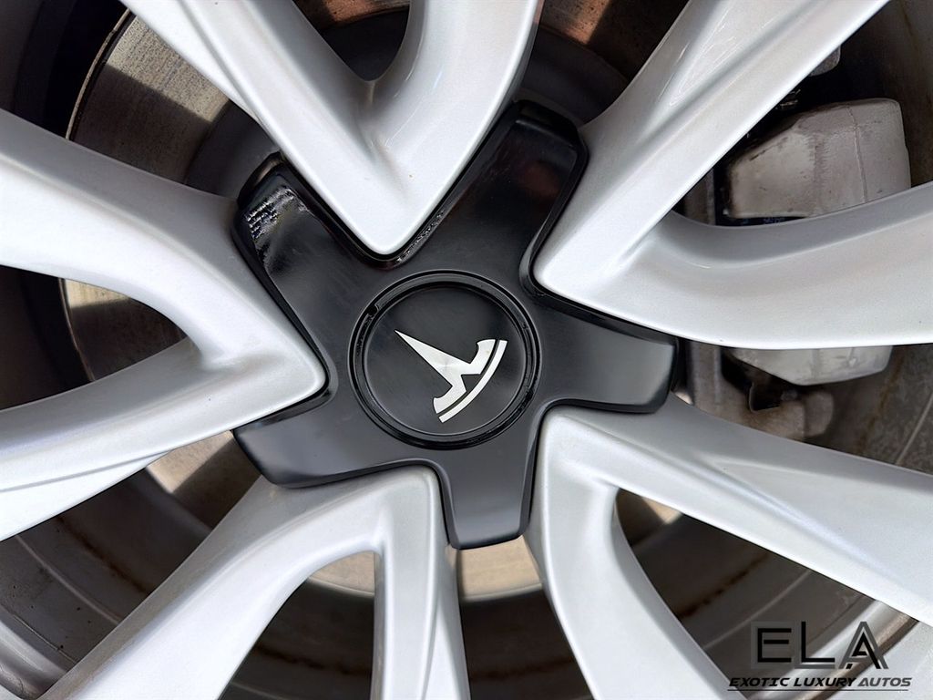 2020 Tesla Model 3 Long Range AWD - 23069670 - 33