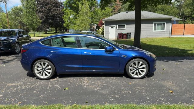 2020 Tesla Model 3 Long Range AWD - 23069670 - 4