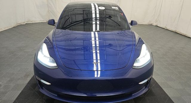 2020 Tesla Model 3 Long Range AWD - 23070346 - 1