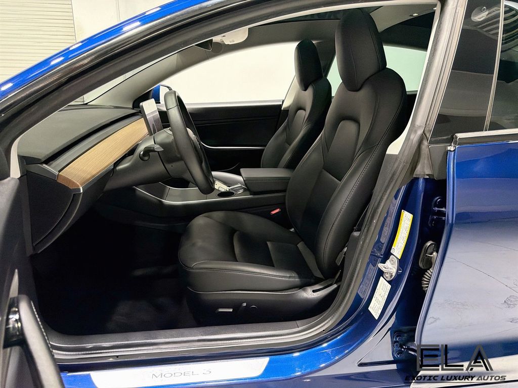 2020 Tesla Model 3 Long Range AWD - 23070346 - 20