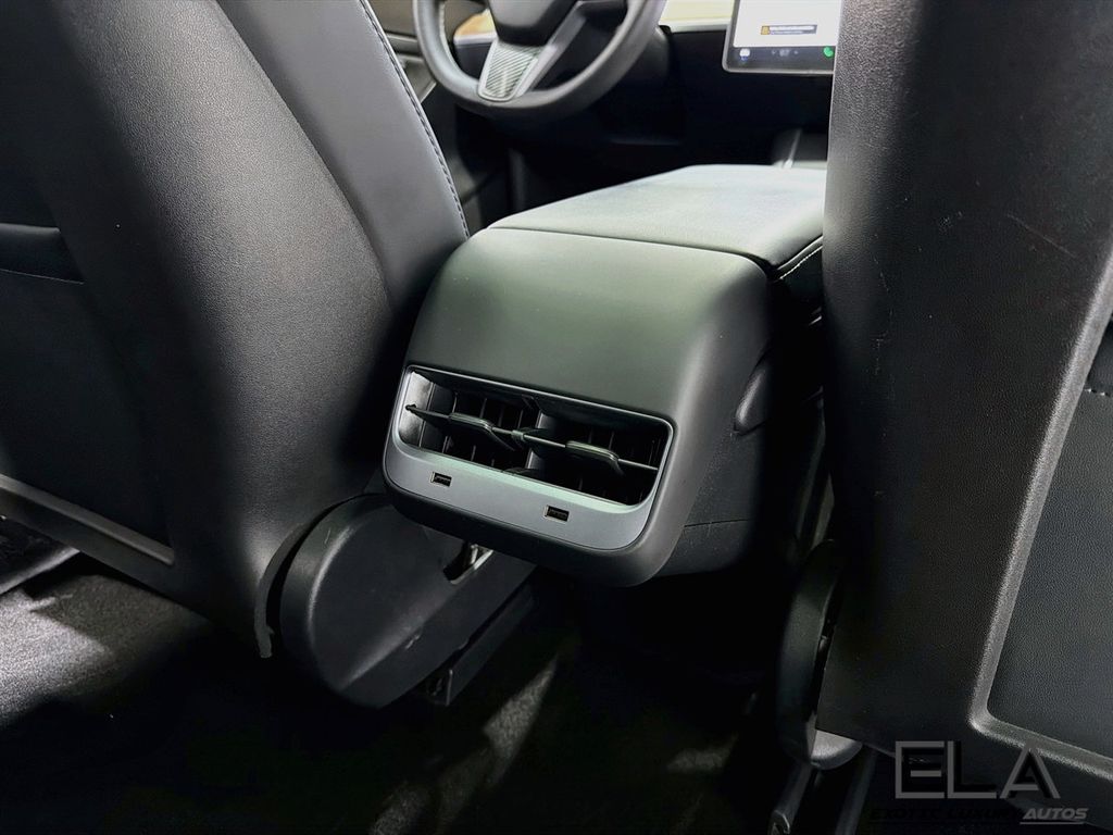 2020 Tesla Model 3 Long Range AWD - 23070346 - 28