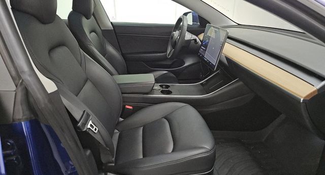 2020 Tesla Model 3 Long Range AWD - 23070346 - 7