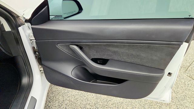 2020 Tesla Model 3 Long Range AWD - 23011421 - 30