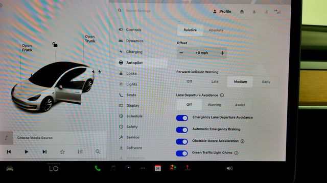 2020 Tesla Model 3 Long Range AWD w/ 19'' Sport Wheels & Acceleration Boost - 23032067 - 20