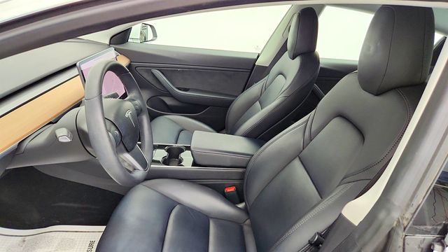 2020 Tesla Model 3 Long Range AWD w/ 19'' Sport Wheels & Acceleration Boost - 23032067 - 24