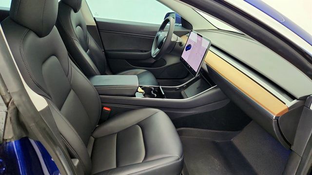 2020 Tesla Model 3 Long Range AWD w/ Premium Connectivity - 23009508 - 28