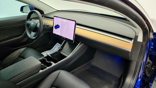2020 Tesla Model 3 Long Range AWD w/ Premium Connectivity - 23009508 - 29
