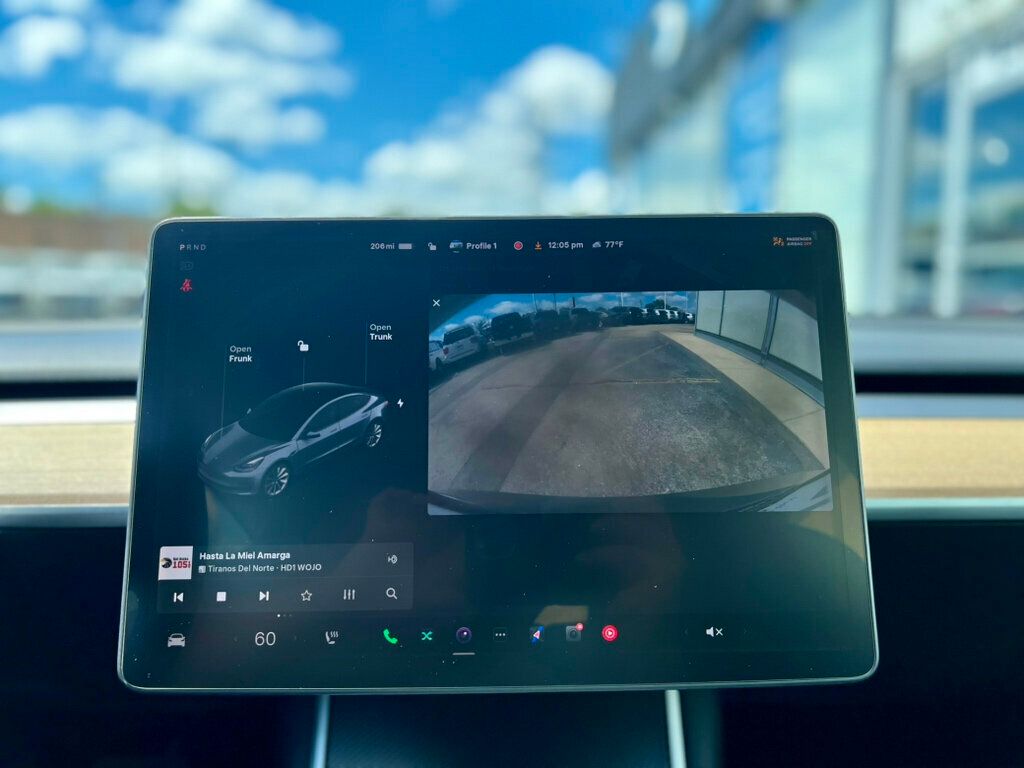 2020 Tesla Model 3 Performance photo 16