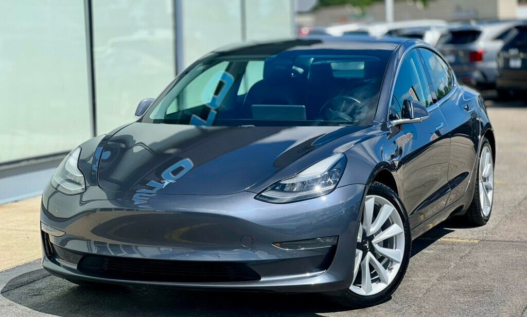 2020 Tesla Model 3 Performance photo 24