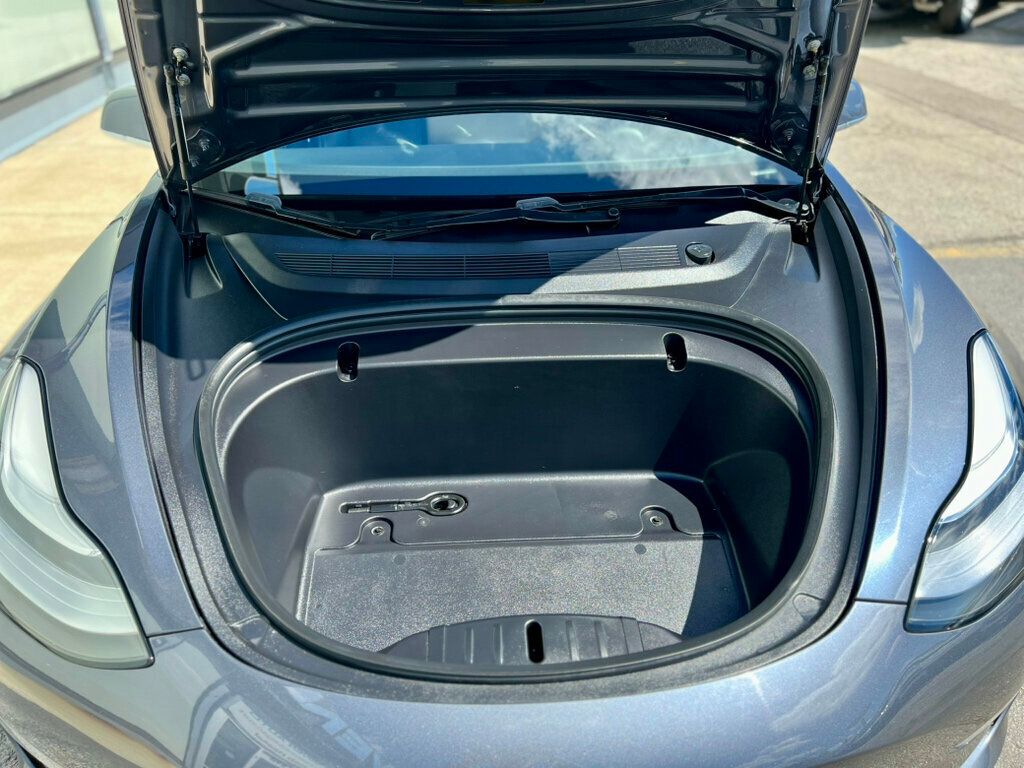 2020 Tesla Model 3 Performance photo 7