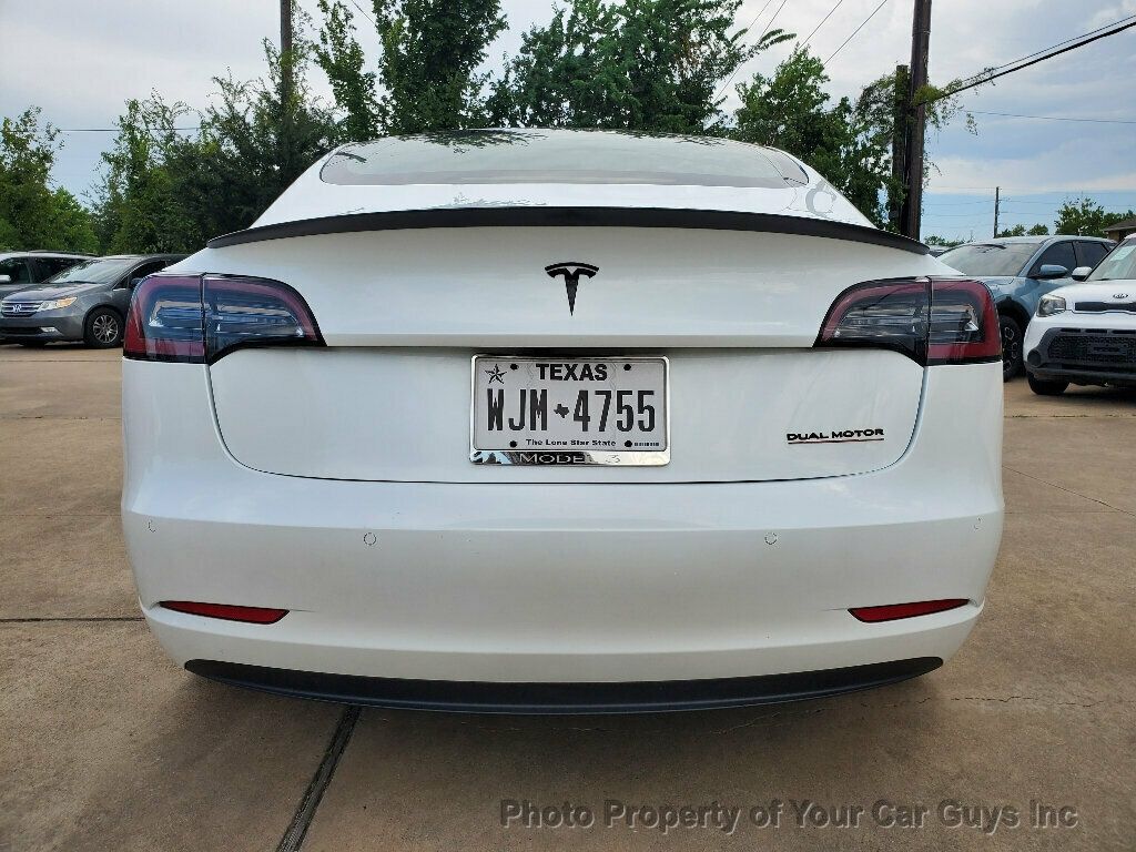 2020 Tesla Model 3 Performance photo 9
