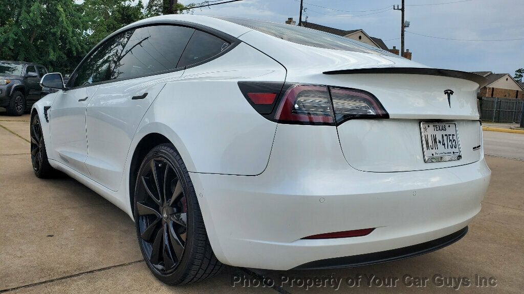 2020 Tesla Model 3 Performance photo 12