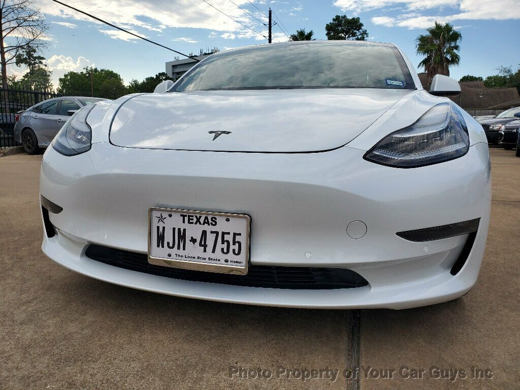 2020 Tesla Model 3 Performance photo 2
