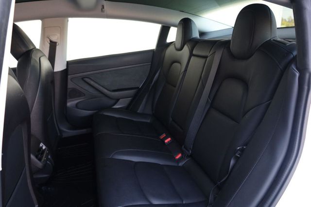 2020 Tesla Model 3 Standard Range Plus - 23069691 - 17