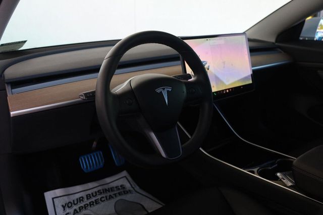 2020 Tesla Model 3 Standard Range Plus - 23101479 - 15
