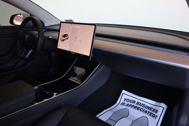 2020 Tesla Model 3 Standard Range Plus - 23101479 - 27