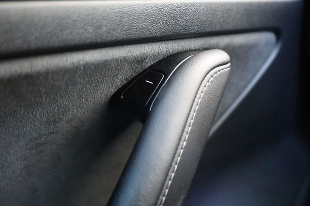 2020 Tesla Model 3 Standard Range Plus - 23101479 - 35