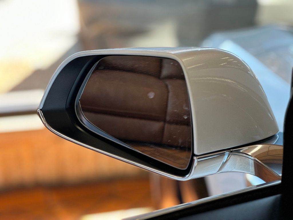 2020 Tesla Model 3 Standard Range Plus photo 20