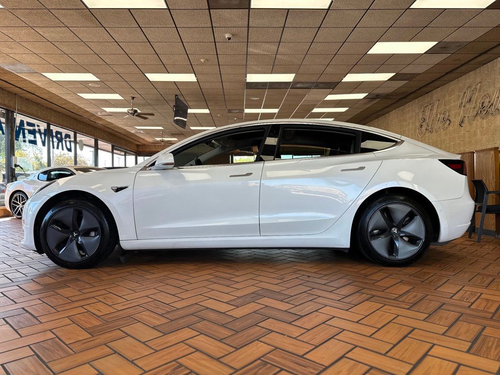 2020 Tesla Model 3 Standard Range Plus photo 7
