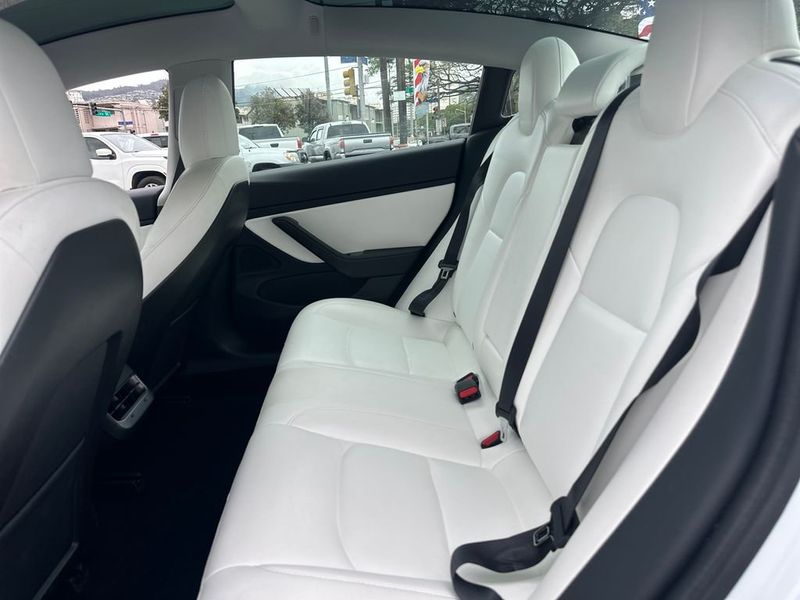 2020 Tesla Model 3 Standard Range Plus RWD - 22996351 - 13