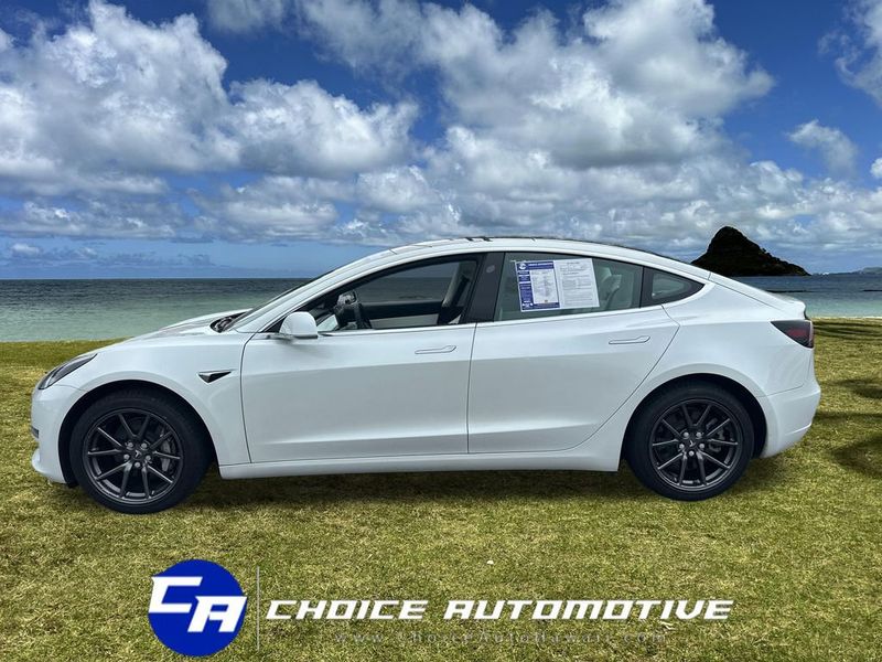 2020 Tesla Model 3 Standard Range Plus RWD - 22996351 - 2