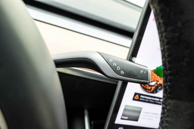 2020 Tesla Model 3 Standard Range Plus RWD - 23045616 - 28