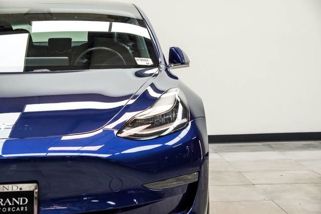 2020 Tesla Model 3 Standard Range Plus RWD - 23045616 - 3