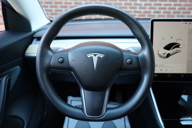 2020 Tesla Model 3 Standard Range Plus RWD - 22932742 - 27