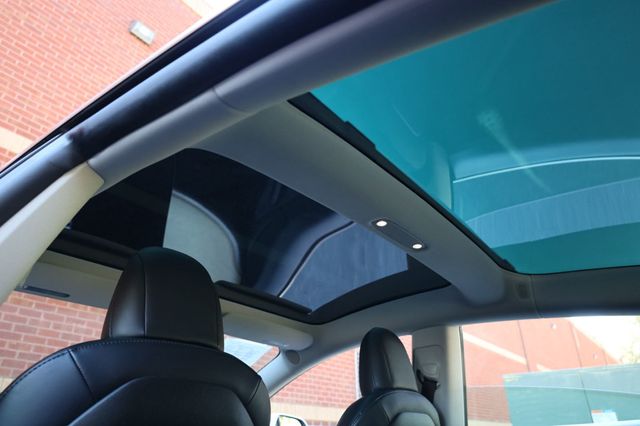 2020 Tesla Model 3 Standard Range Plus RWD - 22932742 - 32